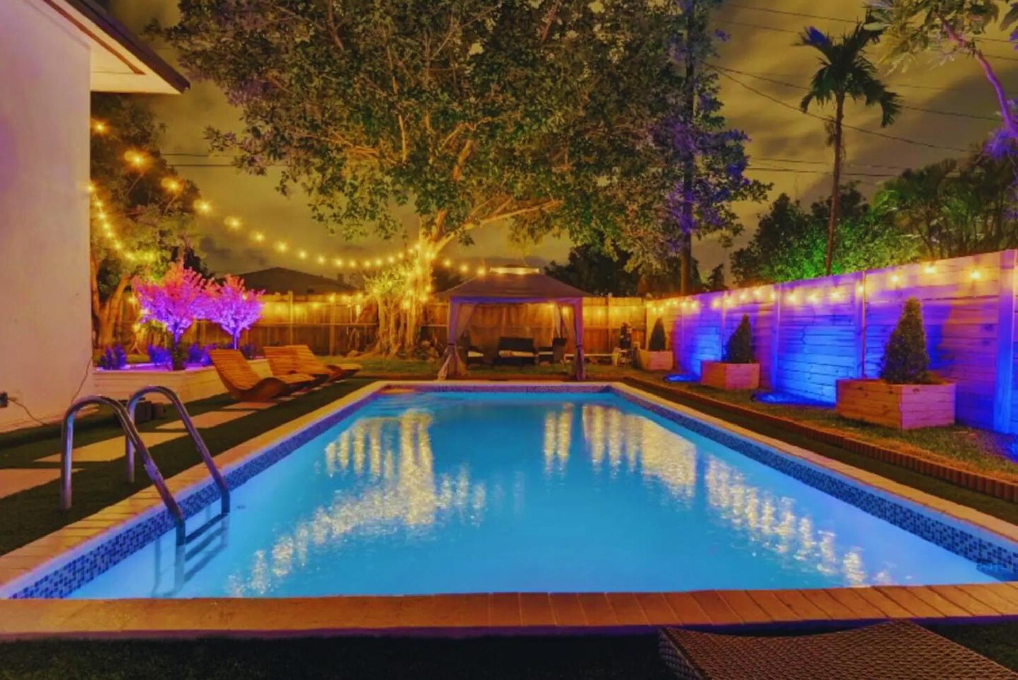Flamingo House With Cinema, Pool & Chill Area * Miami